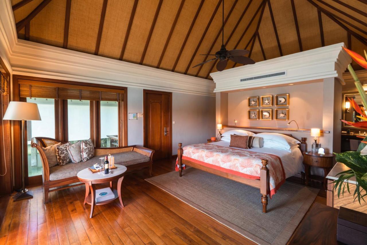 Constance Prince Maurice Poste de Flacq Exterior foto A bedroom at the resort